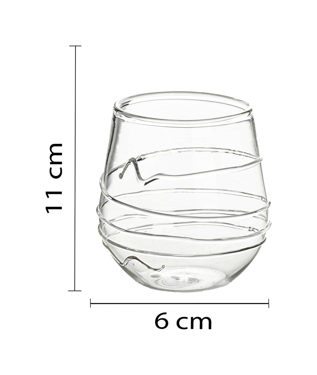 Glass with transparent lines